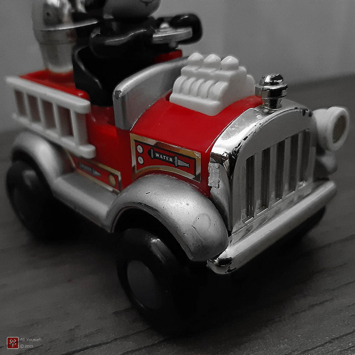 اولین اسباب بازی دوران کودکی من