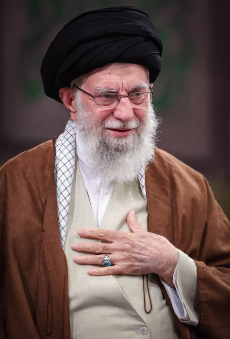 والپیپر زیبای خامنهای شهید برای موبایل با کیفیت 4k