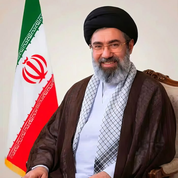 عکس پروفایل سید مجتبی خامنه‌ای با پرچم ایران