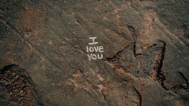 والپیپر صخره عاشقانه I Love You - کامپیوتر
