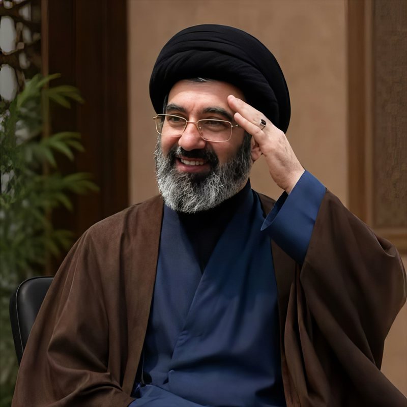 عکس پروفایل سلام نظامی مجتبی خامنه‌ای